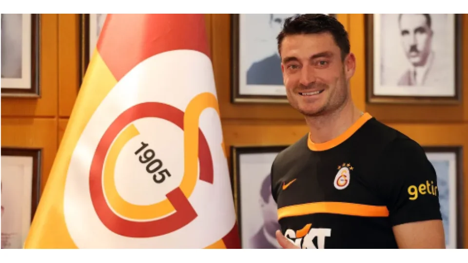 Galatasaray'da Okan Buruk sonras� ilk isim �ekillendi