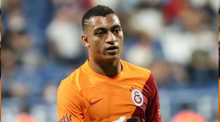 Aslan'ın golcüsünden skandal girişim