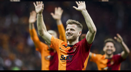 Galatasarayl Midtsj'nin yeni takm artt