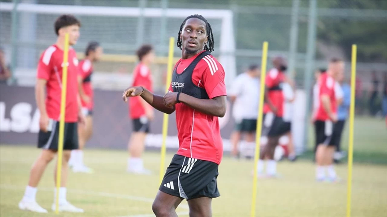 Gaziantep, Galatasaray kar��s�nda puan alma pe�inde