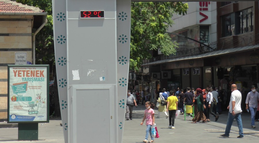 Gaziantep kavruluyor lakin vatanda� sokakta