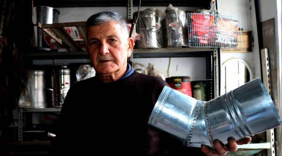 Gaziantep'in son teneke ustas teknolojiye direniyor