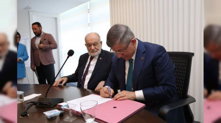 Gelecek Partisi ve Saadet Partisi Meclis'te grup kuracak