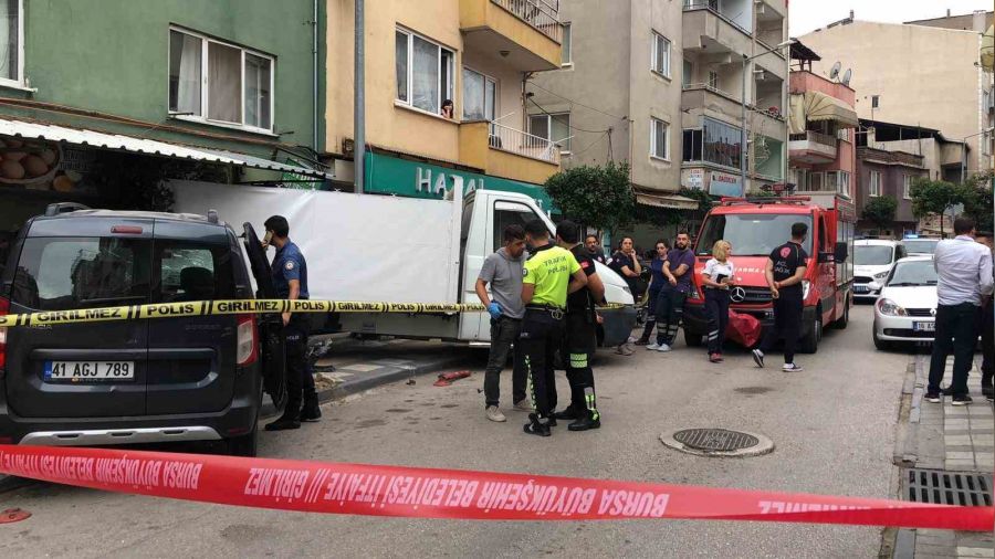 Gemlik'te fabrika iisinin feci sonu