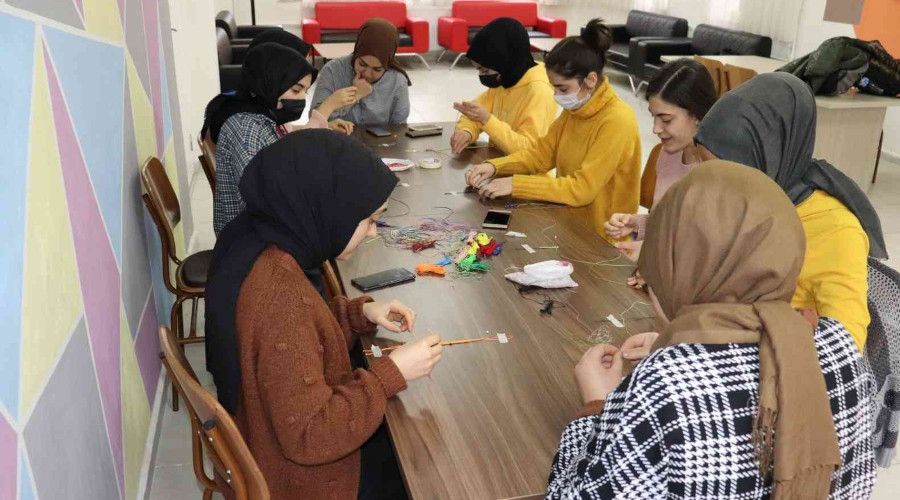 Gen�lerden el sanatlar� kursuna yo�un ilgi