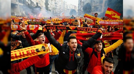 Göztepe taraftarı kulübe sahip çıktı