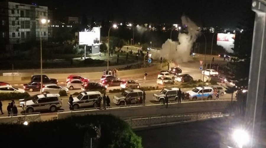 Güney Kıbrıs'ta televizyon bastılar