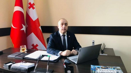 Gürcistan'a girişte aşı pasaportu ve test belgesi kaldırıldı