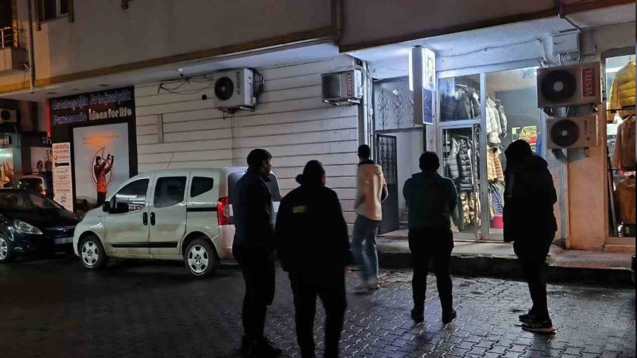 G�rcistan'daki deprem Artvin'de hissedildi