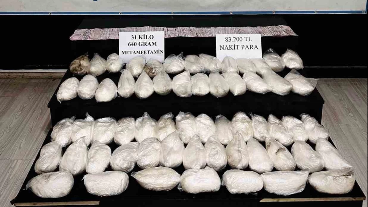 Hakkari'de 31 kilo uyuşturucu ele geçirildi