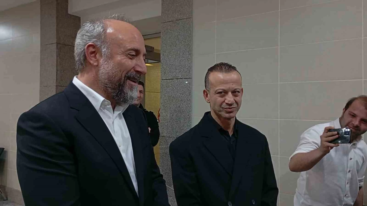 Halit Ergenç ve Rıza Kocaoğlu 'yalan tanıklık' iddiasıyla hakim karşısında