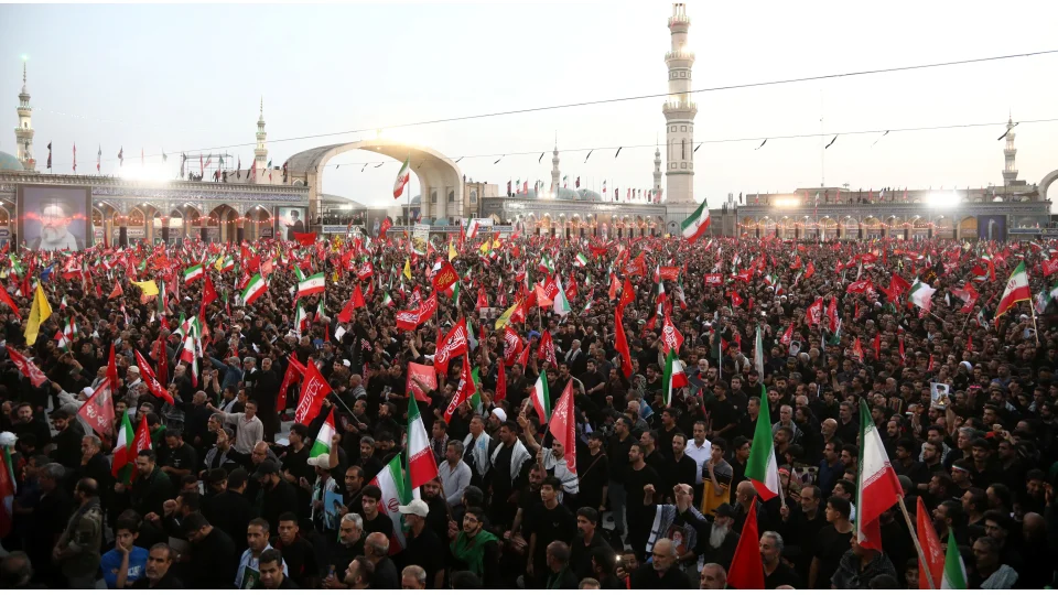 Hamaney'e Kum'da veda t�reni 