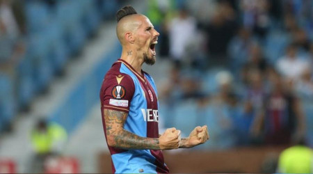 Hamsik futbolu bırakma kararı aldı