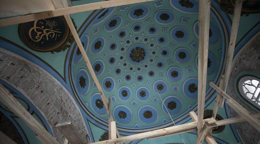 Hatuniye Camii restore ediliyor