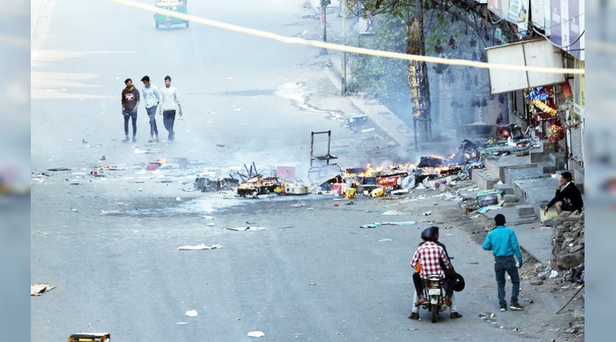 Hindistan�da kanl� protesto