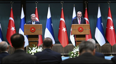 Hükümet Finlandiya'ya geç, İsveç'e şimdilik dur diyerek neyi amaçlıyor?