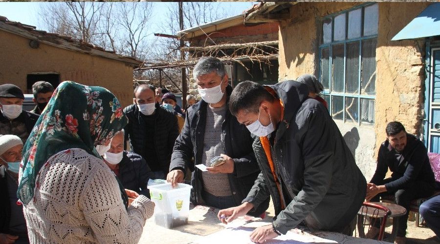 Hüyüklü çiftçilerde, çilek yetiştiriciliği desteği sevinci