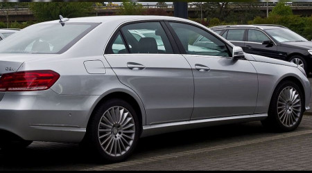 İcradan satılık E220 Mercedes oto