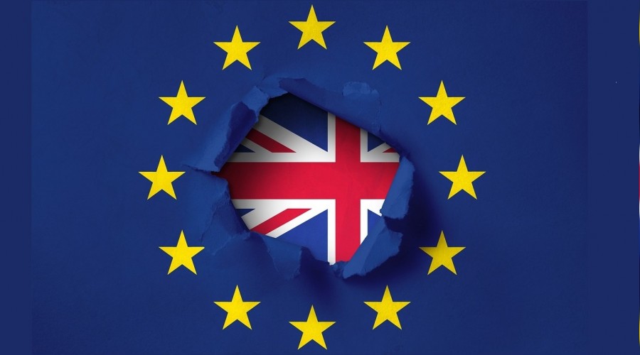 İhracatçılar, İngiltere ile 'aynen devam' istiyor