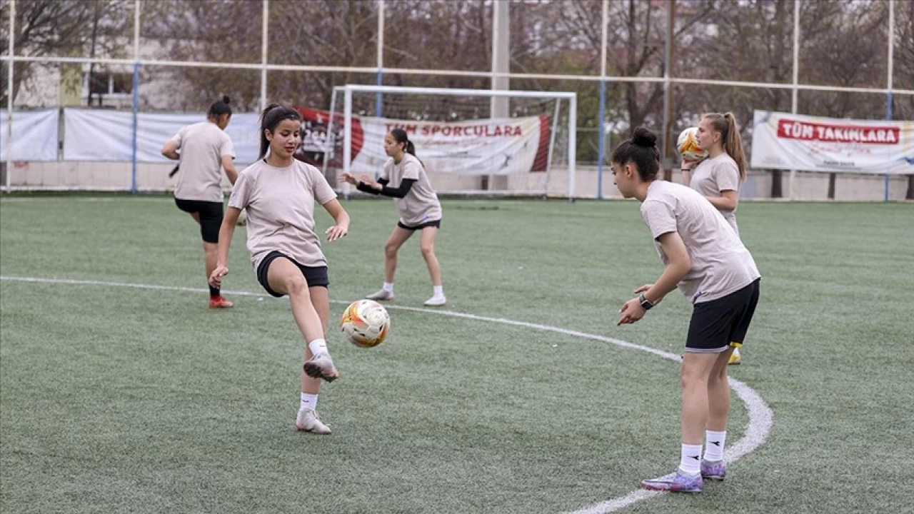İlk spor ortaokulları bu yıl açılacak