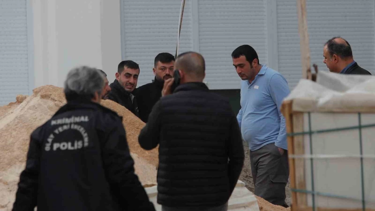 İnşatta bir anlık dikkatsizlik hayatına maloldu