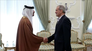 ran Cumhurbakan Pezekiyan, Katar Emiri Al Sani ile telefonda grt