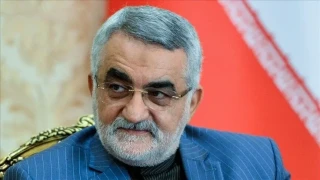 �ranl� yetkili Burucerdi, ABD'nin uranyum zenginle�tirmeyi azaltma �a�r�s�na yan�t vererek, "Atom bombas� yap�m� �ran'�n politikas�n�n bir par�as� olmam��t�r ve de�ildir." dedi