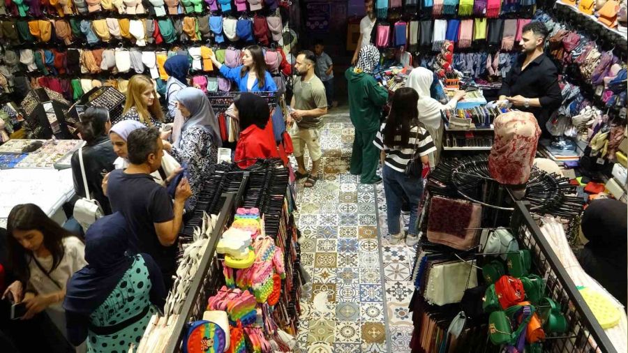 �ranl�lar Kurban Bayram�'n� Van'da ge�iriyor