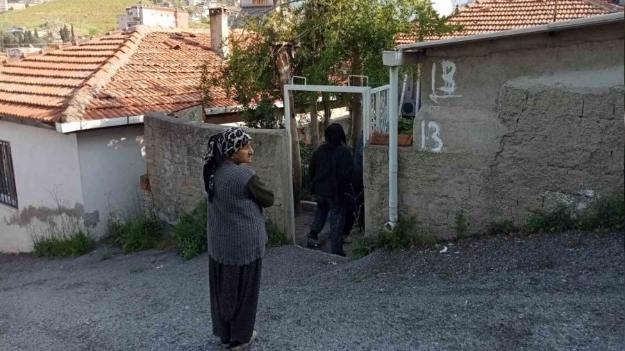 ��e kalkmad��� i�in �z o�lunu �ld�rd�