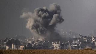 İsrail'in Gazze'de bir eve düzenlediği saldırıda 7 sivil öldü
