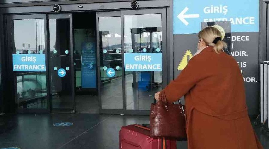 İstanbul Havalimanı'na girişte bilet kontrolü uygulaması kaldırıldı
