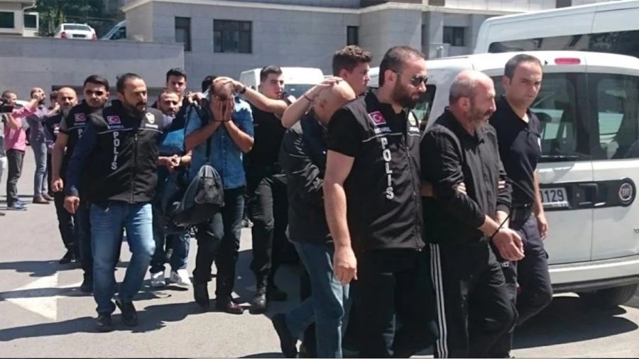 İstanbul'da 168 sanıklı davada ara karar