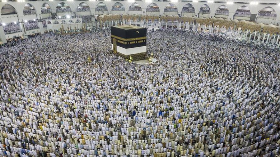 Kabe 1 gecede 1,5 milyon M�sl�man'� a��rlad�