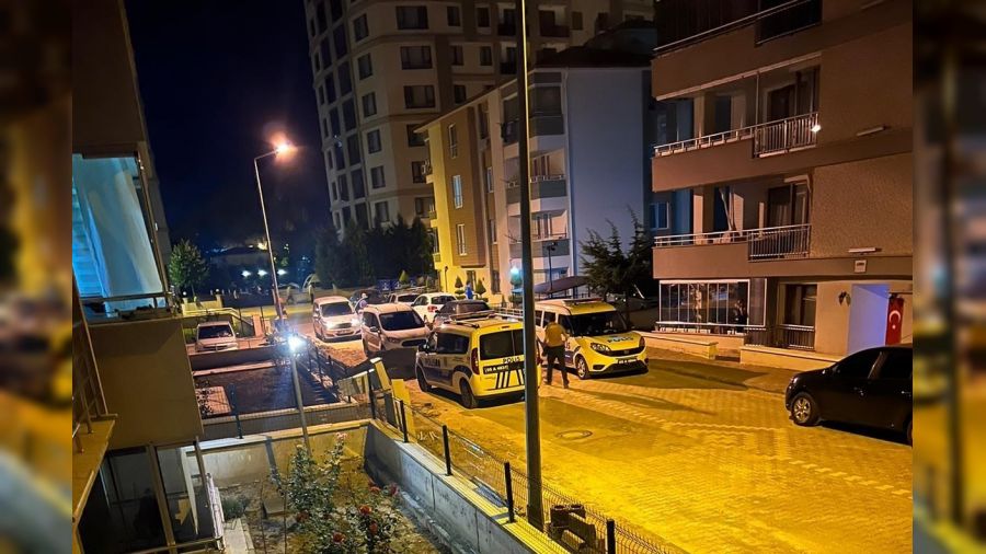 Ka�ak ak�n� s�r�yor, Amasya'da durdurulan ara�tan �ehre ka�t�lar