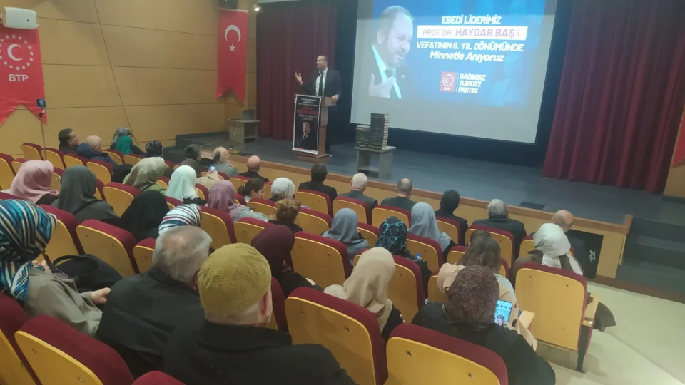 Karab�k�te Prof. Dr. Haydar Ba� an�s�na g�rkemli vefa program�
