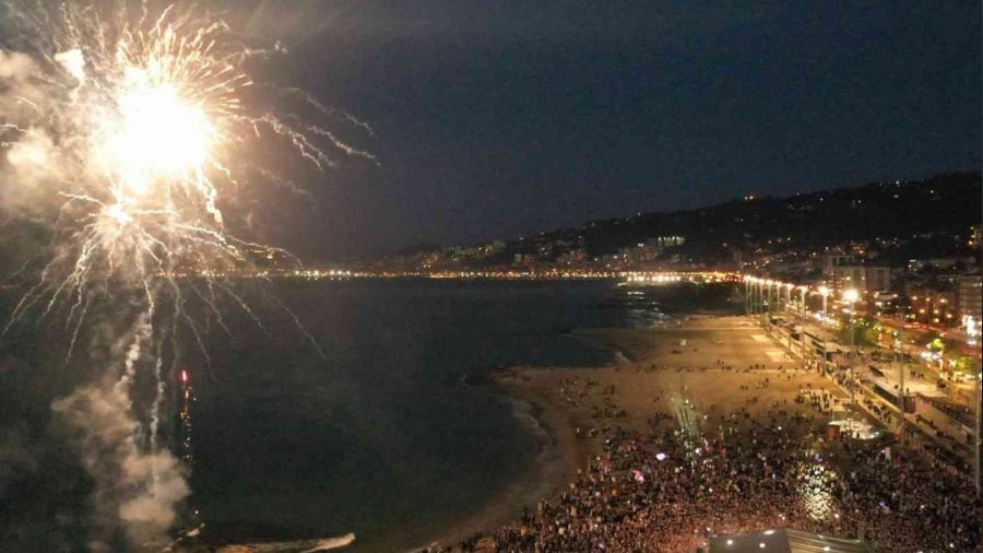 Karadeniz'in en b�y�k plajlar�ndan biri Giresun'da hizmete a��ld�