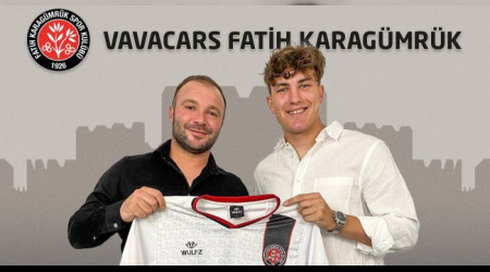 Galatasaray'a sitem ederek ayrld
