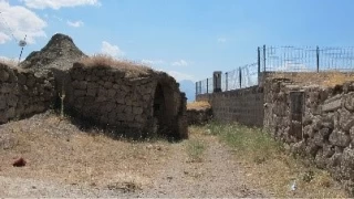 Kaya Camii: Ta iiliiyle ne kar, sade mimarisiyle dikkat eker