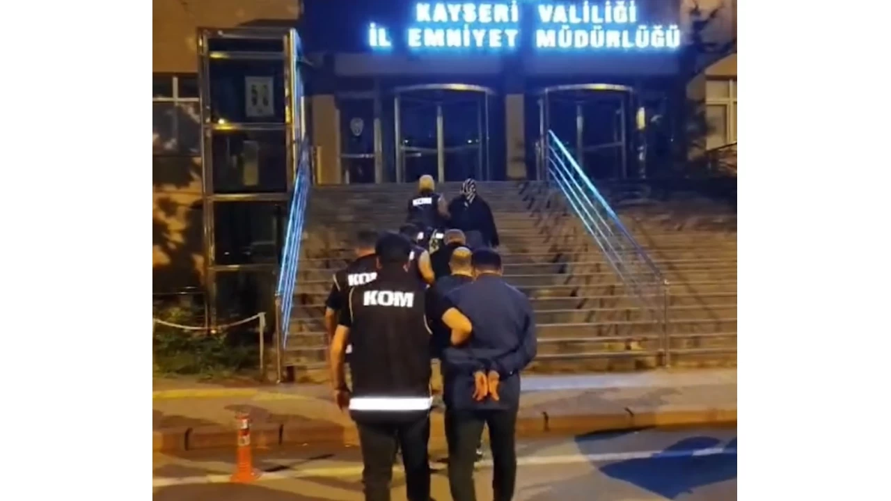 Kayseri'de hac ve umre dolandırıcıları yakalandı