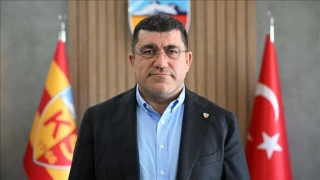 Kayserispor Bakan: Yerli ve yabanc birok futbolcu ile gryoruz