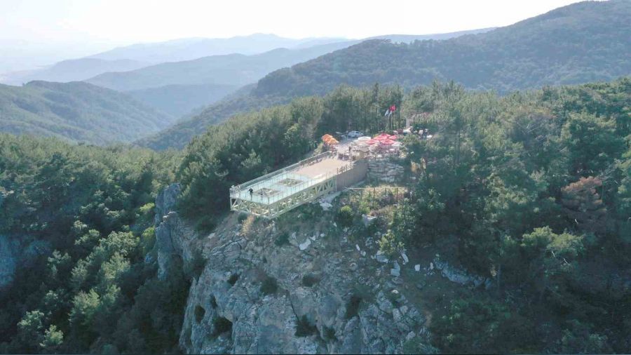 Kazdağları Cam Seyir Terası'nın yolu tamam