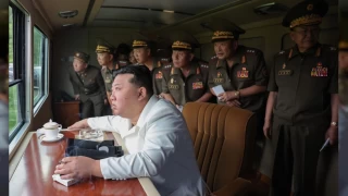 Kim: 'Orduyu yeni topçu silahları ile donatın'