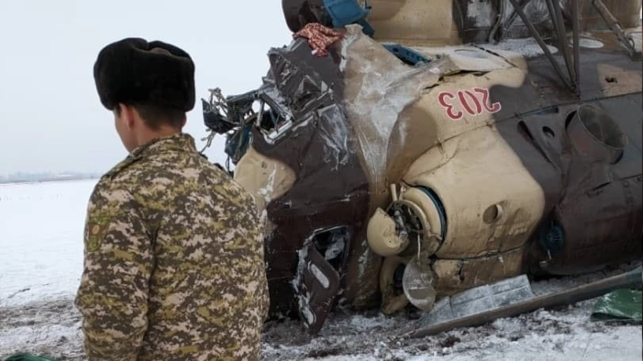 Kırgızistan'da askeri helikopter düştü: 1 ölü, 8 yaralı