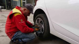Kış lastiği uygulaması başladı: Lastikçilerde yoğunluk arttı