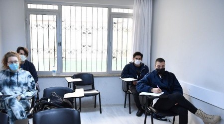 Konyaaltı Etüt Merkezi'nde eğitim başladı