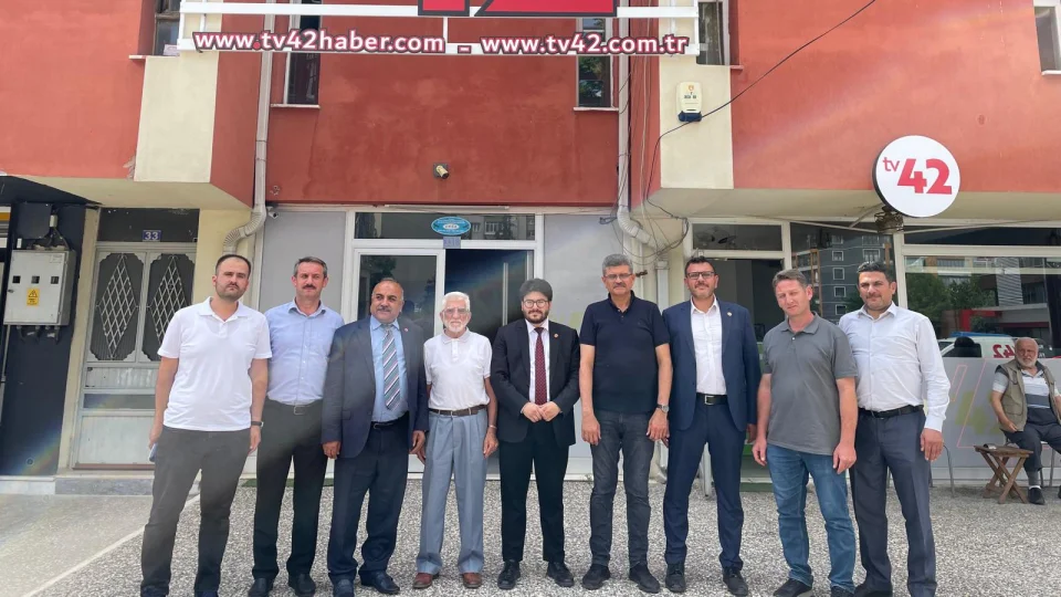 Konya’da BTP rüzgarı: Esnaftan basına, sahadan meydana yoğun temas