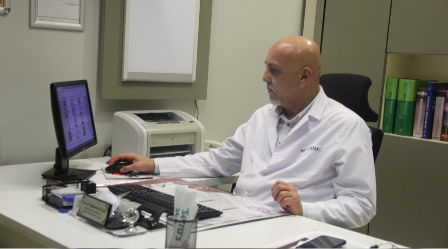 ‘Koronada gereksiz panik yapılıyor’