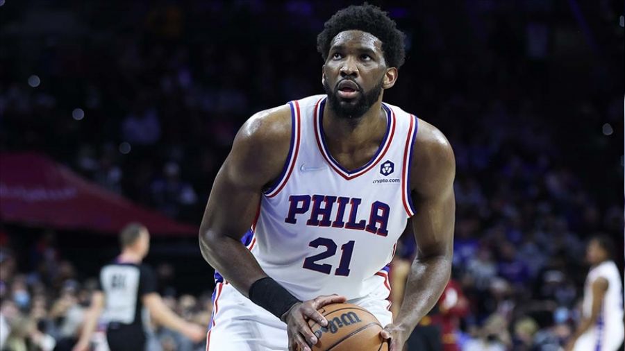 Kritik ma�lar �ncesi Embiid sakatland�