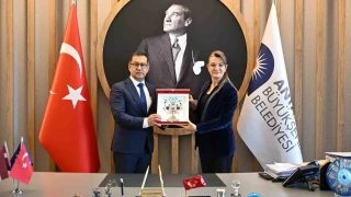 Letonya B�y�kel�isi Hasans, Antalya Belediyesi'ni ziyaret etti