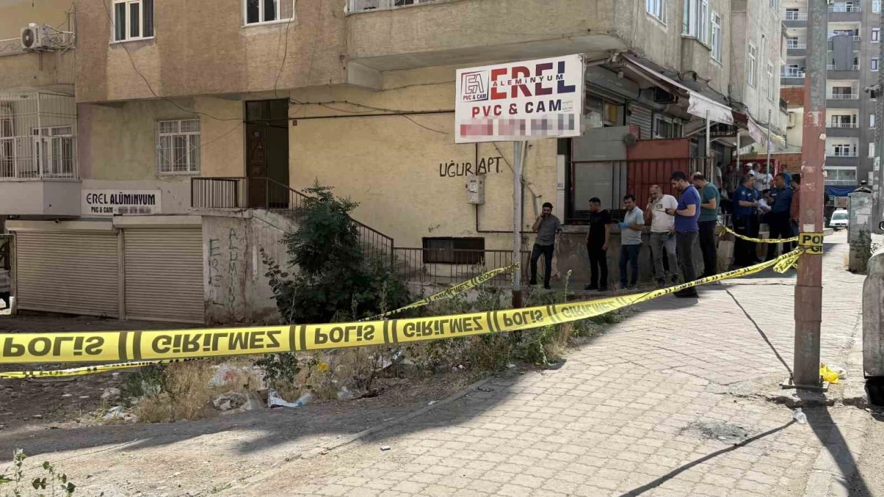 Maaşını alamayan çalışan, eczacıyı öldürdü